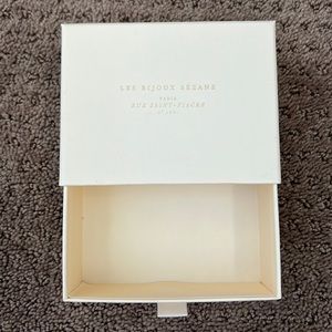 Sézane jewelry box